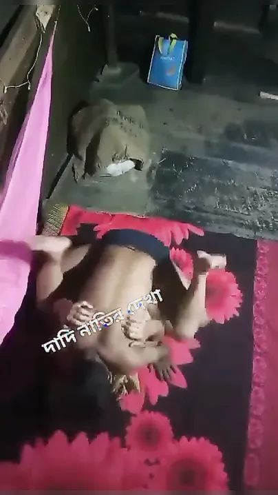 Mature Bengali Wife Riding Younger Neighbor In Bedroom Affair