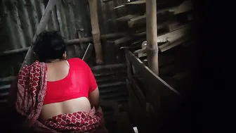 Curvy Bhabhi Caught Pissing In Bathroom Showing Her Massive Ass
