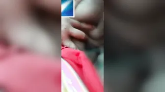 Married Bhabhi Spreading Thick Pussy Lips During Naughty Video Call