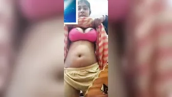 Married Bhabhi Teasing Lover On Video Chat Flashing Tits Pussy