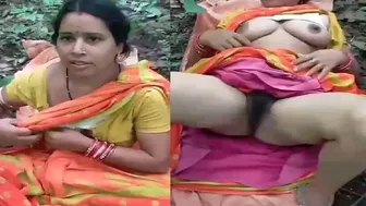 Married Bhabhi Sneaking Away With Me For Outdoor Fucking