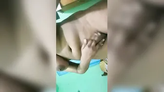 Desi Babe Stripping Completely Naked Showing Everything On Cam