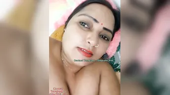 Naked Camgirl Exposing Her Huge Tits And Pussy On Private Show