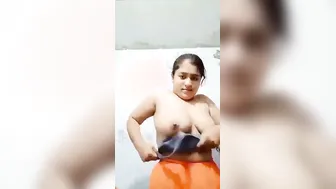 Desi Babe Removing Her Salwar Exposing Massive Boobs Slowly