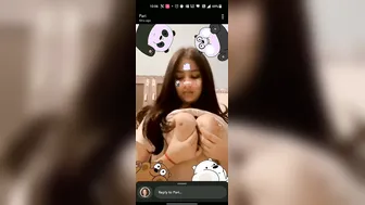 GF Flashing Her Big Tits On Video Chat Gone Viral