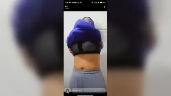 Desi GF Topless Revealing Massive Boobs In Leaked Video