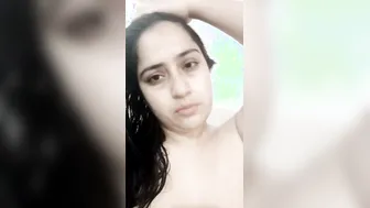 Single Woman Flashing Her Massive Boobs On Selfie Cam Viral