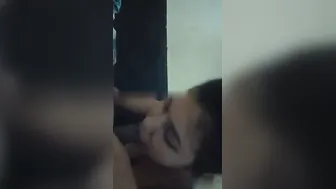 Stunning GF Sucking Cock Naked Video Going Viral Now