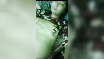 Babe Recording Herself Topless Squeezing Those Big Tits Solo