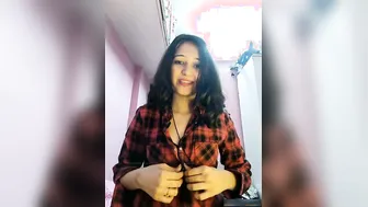Desi GF Spreading Her Pink Pussy Fingering Herself