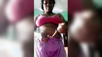 Tamil Aunty Pleasuring Herself Alone Fingering Her Wet Pussy