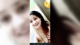 Pakistani GF Showing Tits Topless During Naughty Video Call