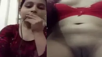 My GF Getting Naked And Touching Herself On Video Call