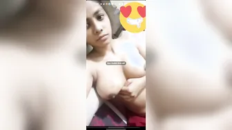 Desi Babe Stripping Naked For BF During Late Night Call