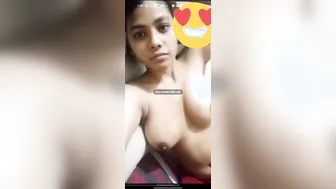 Desi Babe Stripping Naked For BF During Late Night Call