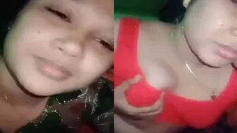 Lonely GF Fingering Her Dripping Wet Pussy At Home