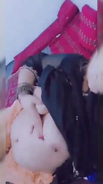 Pakistani Girl Taking Nude Selfies Spreading Her Pussy For Me