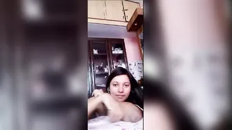 Perfect Body Babe Getting Naked During Steamy Video Call Sex