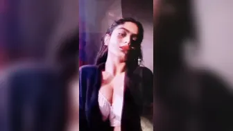 City Girl Flashing Topless Tits In Private Homemade Video
