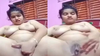 Married Bhabhi Fingering Pussy Till Orgasm In Leaked Video