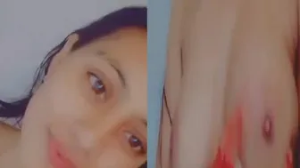 Indian GF Taking Nude Selfies Posing For Her Boyfriend