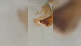 Kerala Babe Bathing Naked In Bathtub Recording For Her Lover