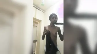 Slim South Indian Gf Teasing Naked Body Before Shower Time