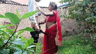 Village Married Woman Getting Banged Outdoors Caught On Film