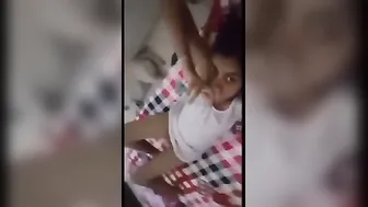 Sri Lankan GF Sending Topless Selfie To Her Boyfriend