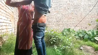 Desi Lovers Fucking Standing Up Behind Building In Broad Day