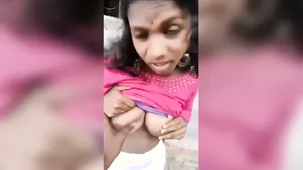 Desi Village Whore Letting Men Grope Her Tits For Quick Cash