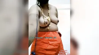 Tamil Aunty Geetha Getting Naked For Her Online Customers