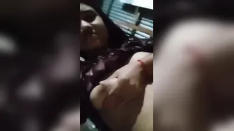 Bengali GF Stripping And Teasing Her Boyfriend Live