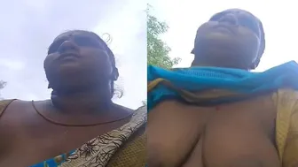 Tamil Married Woman Meeting Her Regular Client For Outdoor Fun