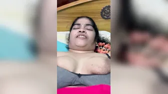 Hairy Tamil Wife Cheating With Neighbor While Hubby Works