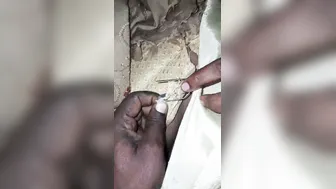 Village Bhabhi Taking It Standing Against Wall In Leaked Tape