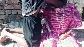 Village Bhabhi Fucking Outdoors Desperate For Extra Cash