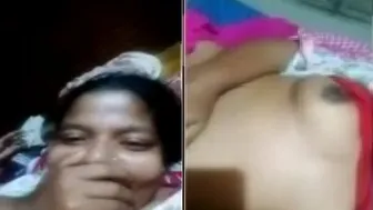 Village Bhabhi Stripping Naked While Daughter Sleeps Nearby