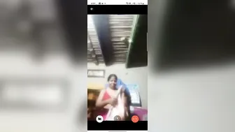 Village Bhabhi Stripping Naked While Daughter Sleeps Nearby