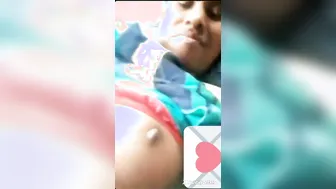 Horny Bhabhi Flashing Her Big Boobs Teasing Her Boyfriend