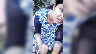 GF Fucking Outdoors After Jerking Cock In Public Area