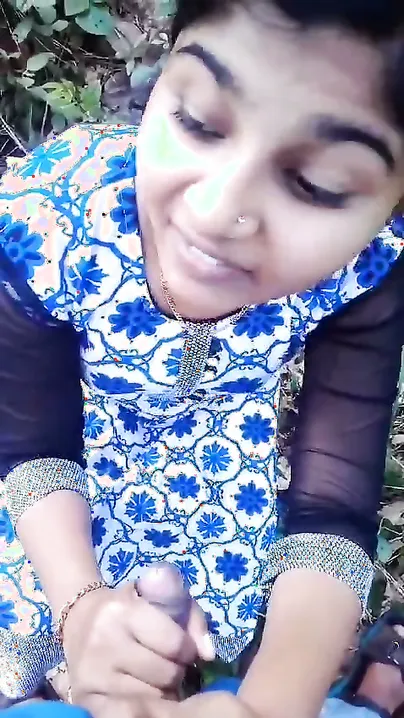 GF Fucking Outdoors After Jerking Cock In Public Area