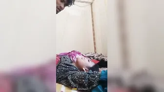 Petite Village GF Getting Lifted And Fucked Hard In Viral Clip