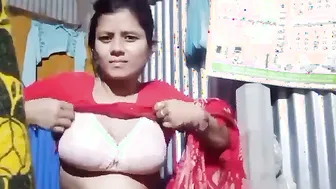 Busty Girl Next Door Showing Off Her Natural Curves On Camera
