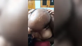 Bald Lover Eating Out My Desi Aunty In Leaked Bedroom Clip
