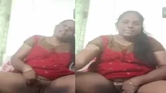 Horny Aunty Fingering Herself While Watching Him Stroke Hard