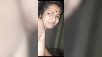 Sexy Bhabhi Moaning Loud Getting Fucked In Amateur Session