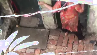 Neighbor Aunty Undressing Showing Massive Boobs In Viral Clip