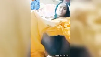 Married Bhabhi Having Affair Cheating On Video Call With Lover