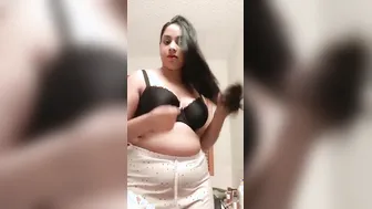 Office Milf Stripping Naked Teasing Me Before Fucking Her Hard